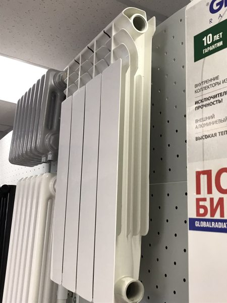 Радиатор алюминиевый ROMMER Profi 500/80/100 4 секц (664 Вт)