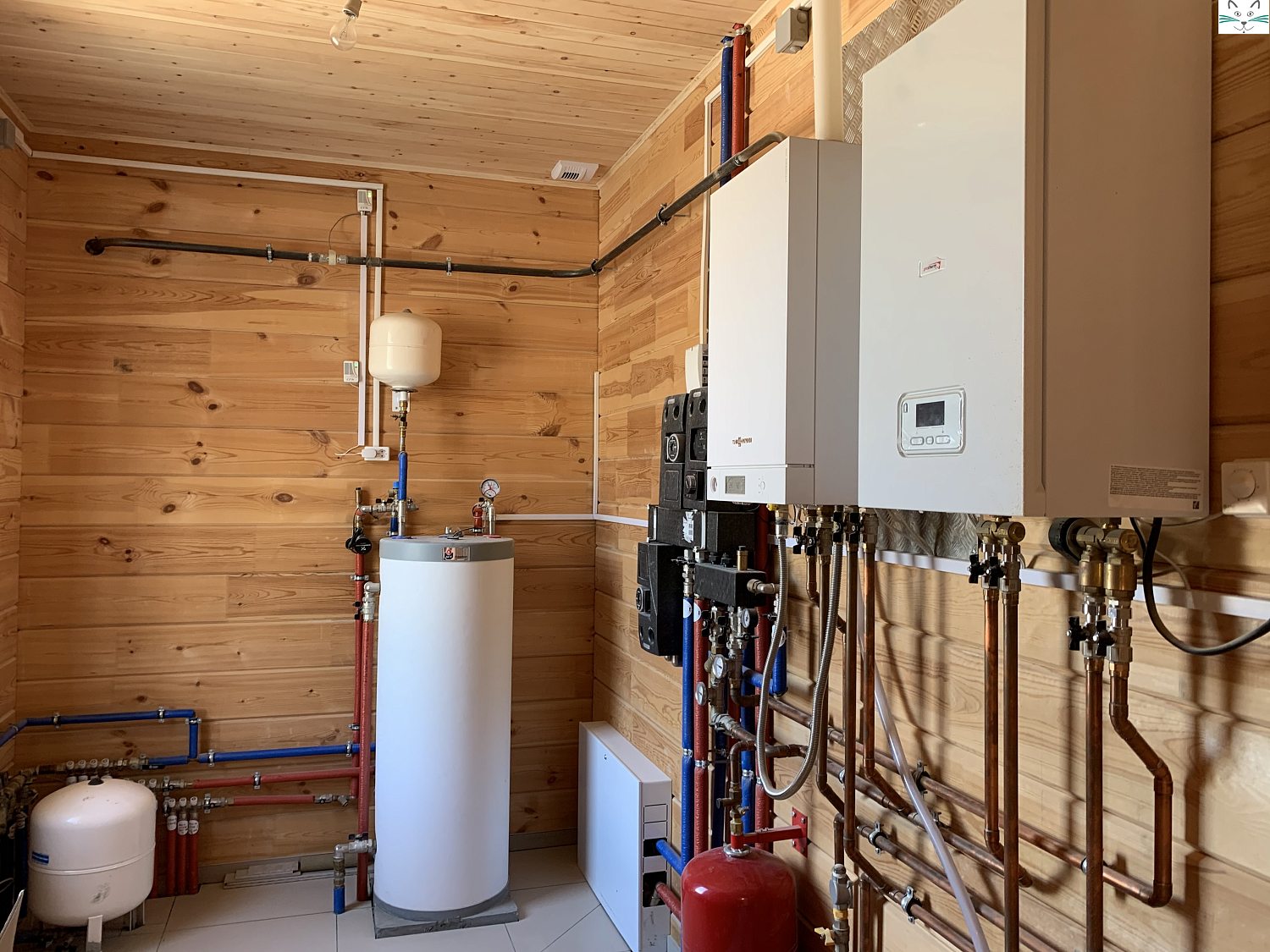 Частный дом из клееного бруса. Поселок "Лесной Остров"