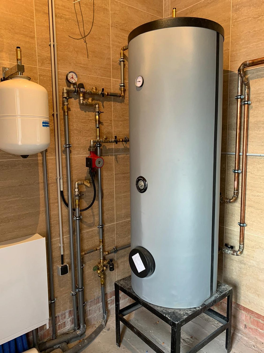 Дом из кирпича в поселке "Родной"